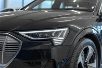Audi e-tron - 158kW thumbnail
