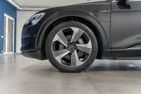 Audi e-tron - 158kW thumbnail