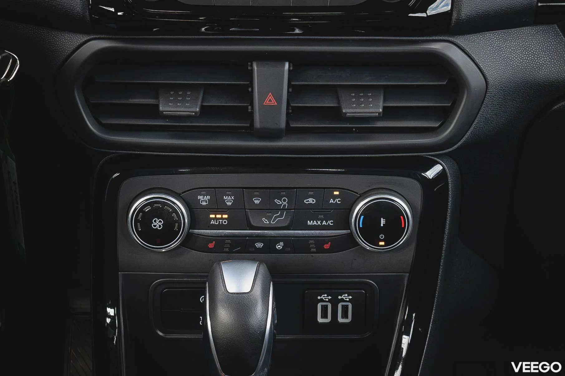 Ford EcoSport Titanium 1 92kW