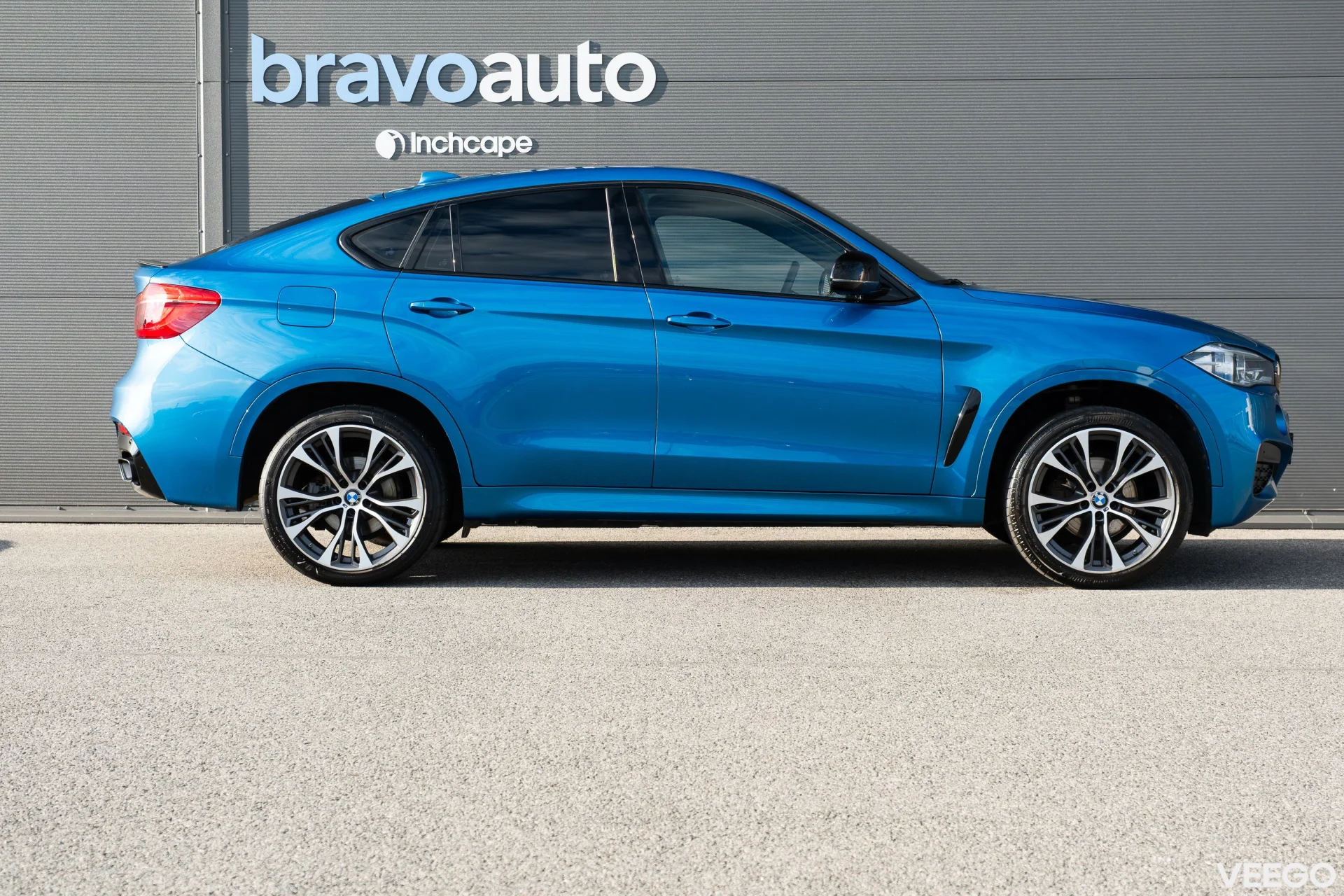 BMW X6 xDrive30d M-Sportpakett 3 190kW