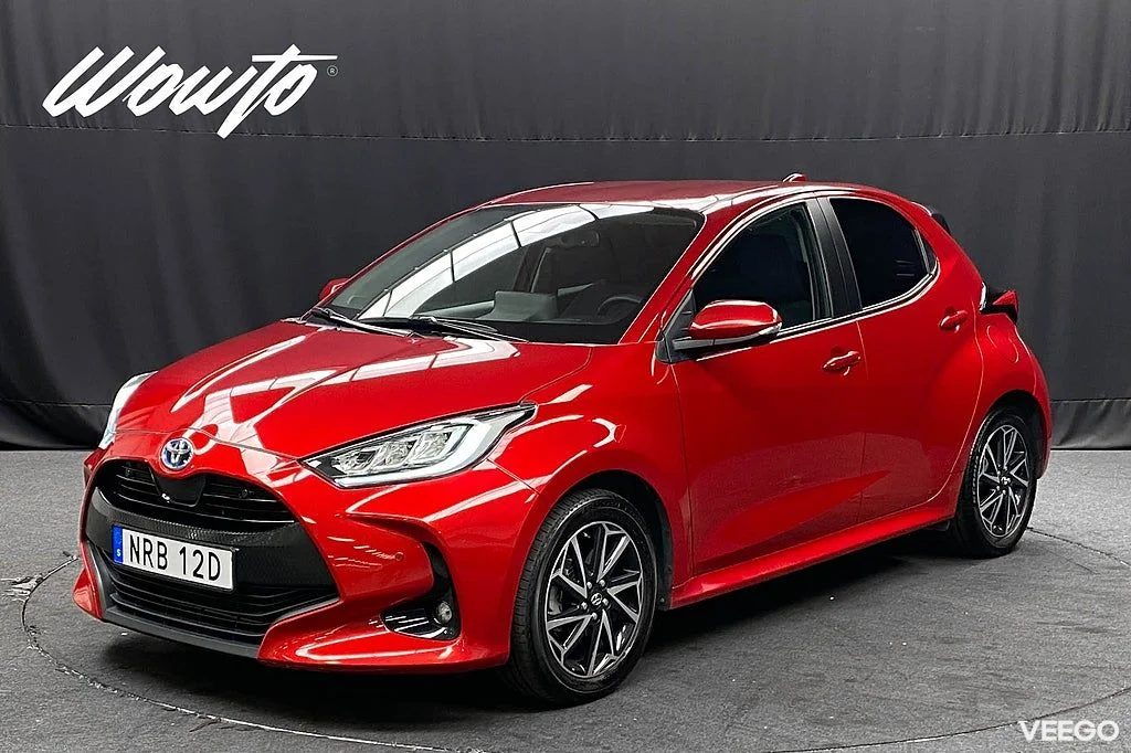 Toyota Yaris Hybrid CVT 116HK Active Plus /B-Kamera /Moms 85kW