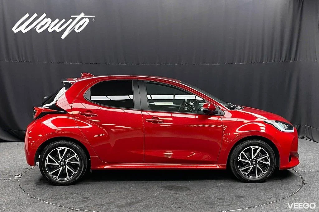 Toyota Yaris Hybrid CVT 116HK Active Plus /B-Kamera /Moms 85kW