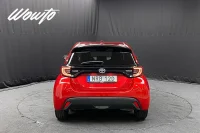 Toyota Yaris Hybrid CVT 116HK Active Plus /B-Kamera /Moms 85kW thumbnail