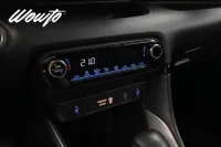 Toyota Yaris Hybrid CVT 116HK Active Plus /B-Kamera /Moms 85kW thumbnail
