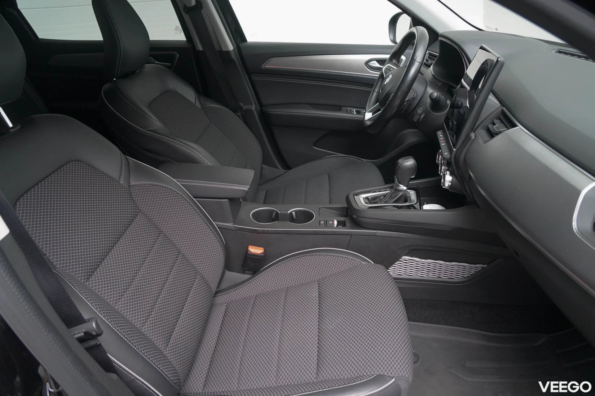 Renault Arkana INTENS Hybrid TCe EDC 1.3 103kW