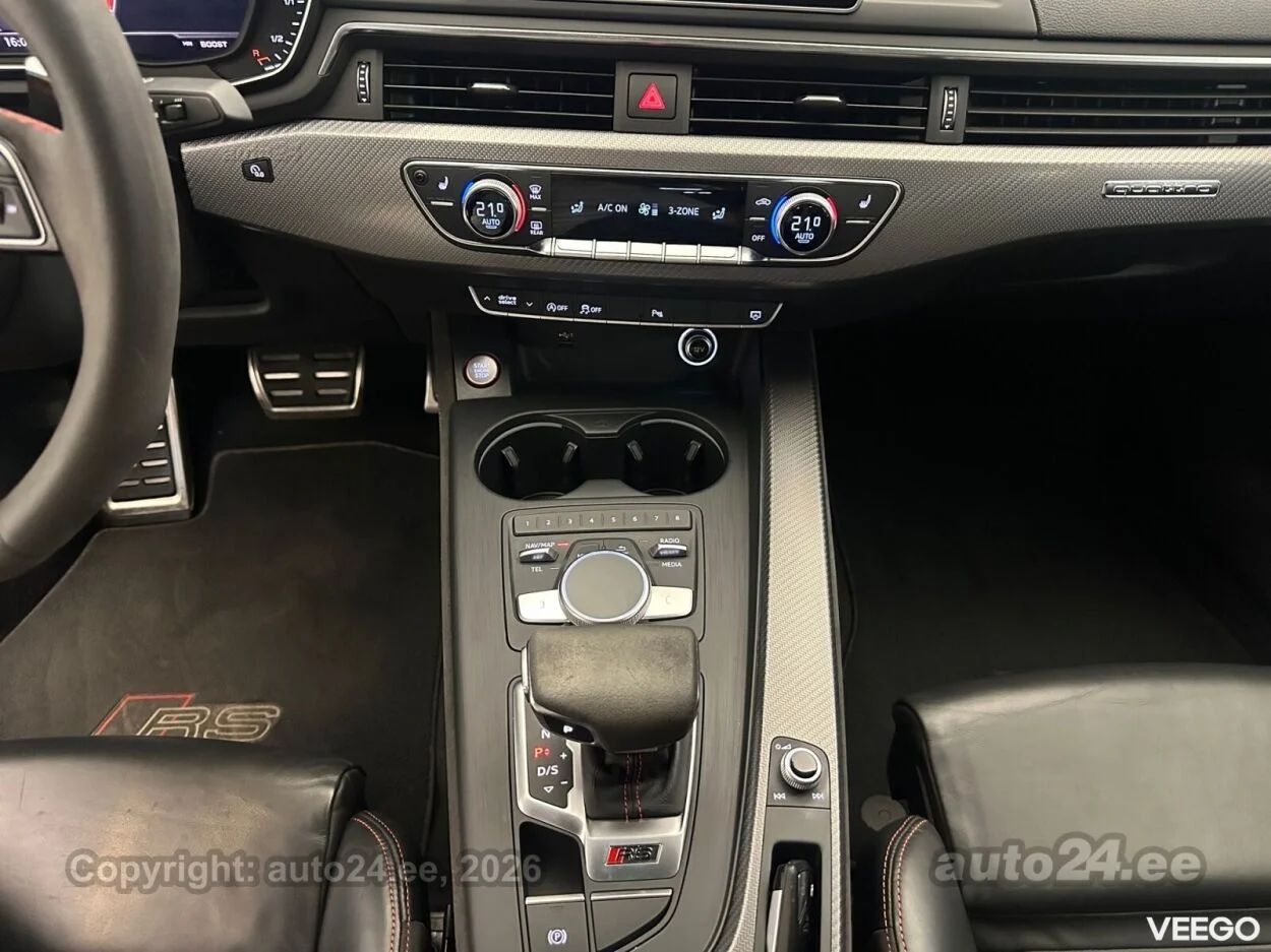 Audi RS 5 - 2.9 331kW