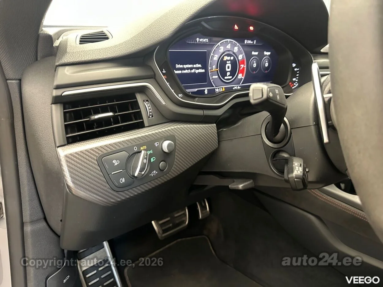 Audi RS 5 - 2.9 331kW