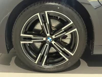 BMW 330 M Sport Drag HiFi Adpt Farth Backkamera Svankstöd 18" 0kW thumbnail