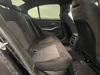 BMW 330 M Sport Drag HiFi Adpt Farth Backkamera Svankstöd 18" 0kW thumbnail