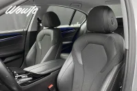 BMW 520 d xDrive Sedan 190HK Sport Line /Navi /Drag /Värmare 140kW