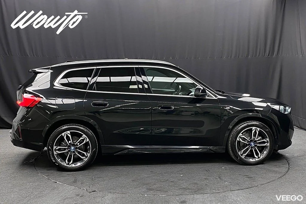 BMW X1 xDrive30e 326HK M-Sport /Pano /HuD /H/K /Se Spec 240kW