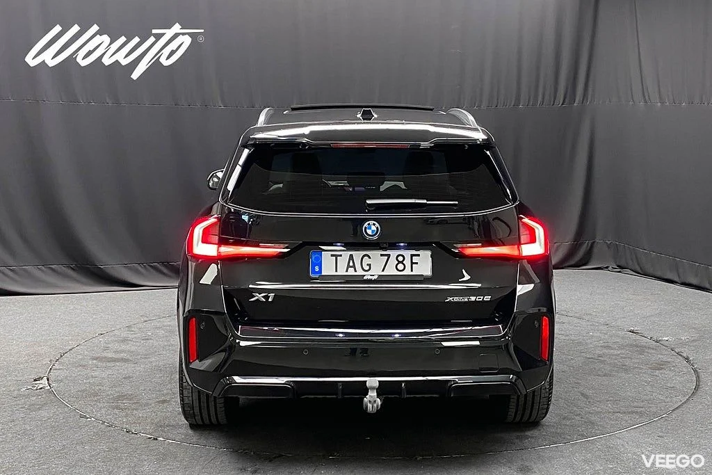 BMW X1 xDrive30e 326HK M-Sport /Pano /HuD /H/K /Se Spec 240kW