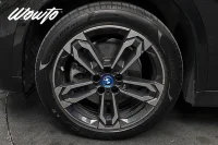 BMW X1 xDrive30e 326HK M-Sport /Pano /HuD /H/K /Se Spec 240kW