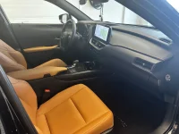 Lexus UX 300h - 112kW