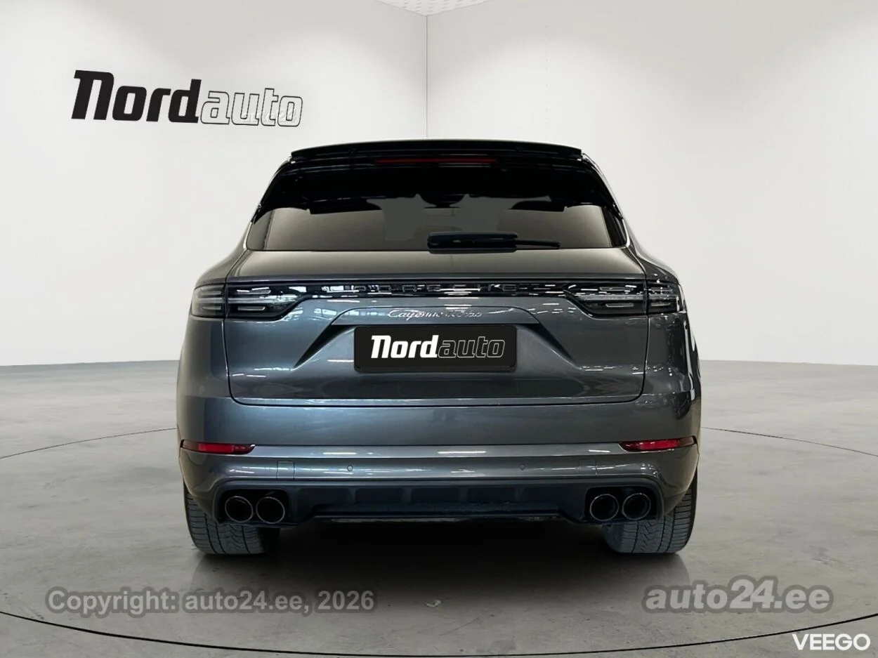 Porsche Cayenne Turbo - 4 404kW