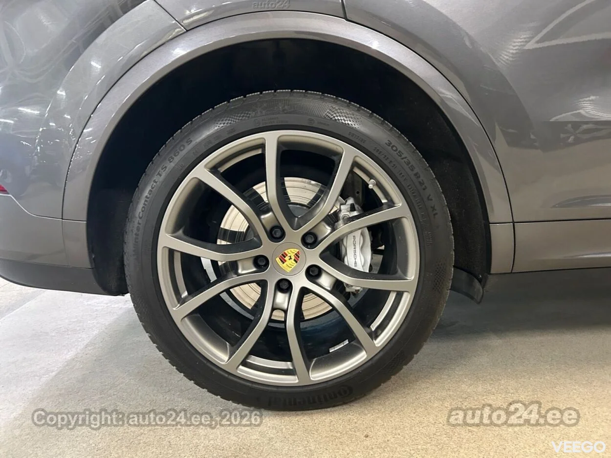 Porsche Cayenne Turbo - 4 404kW