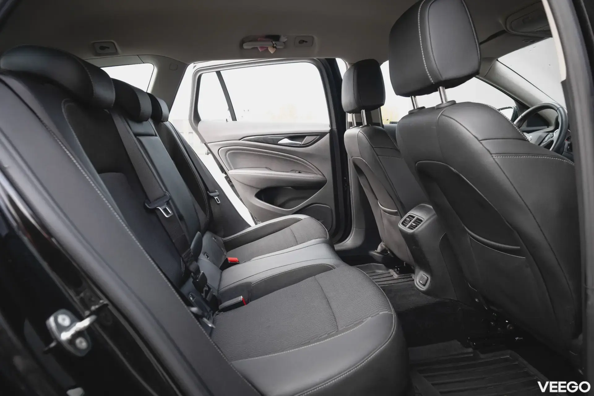 Opel INSIGNIA SPORTS TOURER Innovation 2 125kW