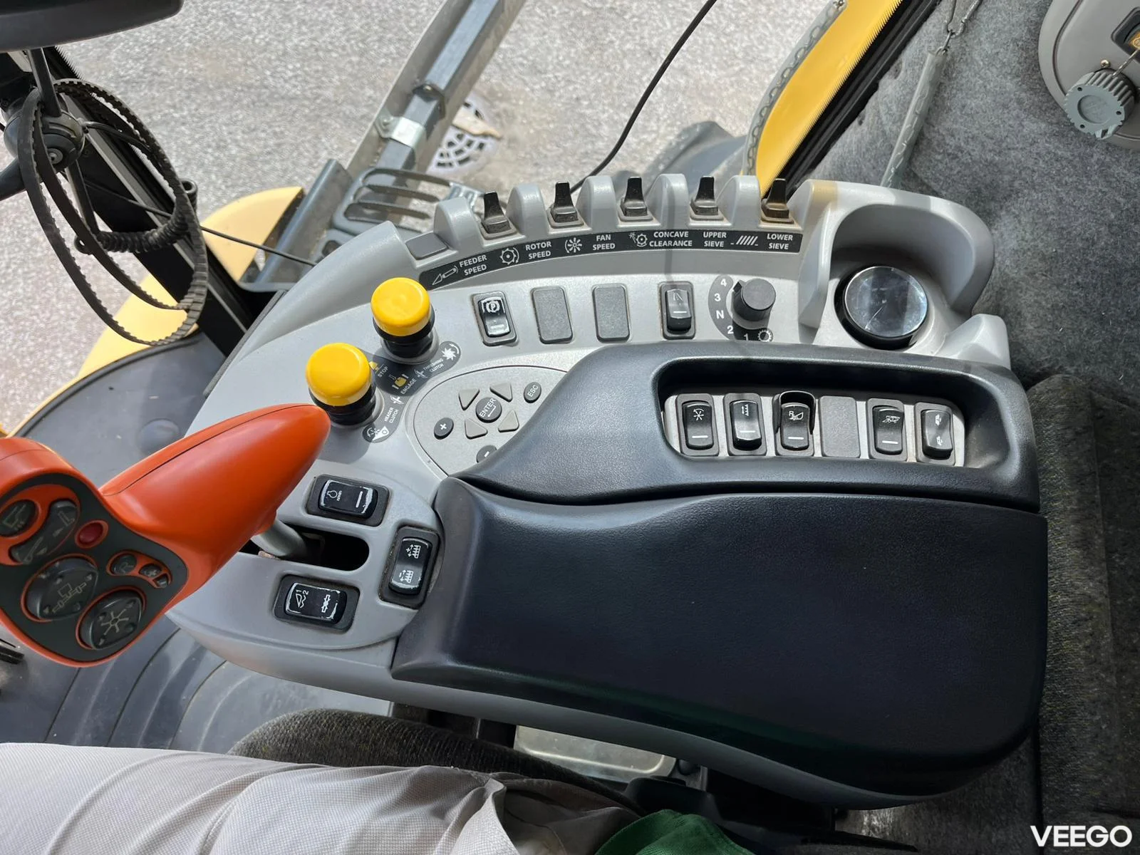 New Holland CX 860 265kW