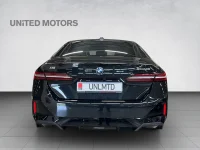 BMW i5 M-Sportpakett 290kW thumbnail