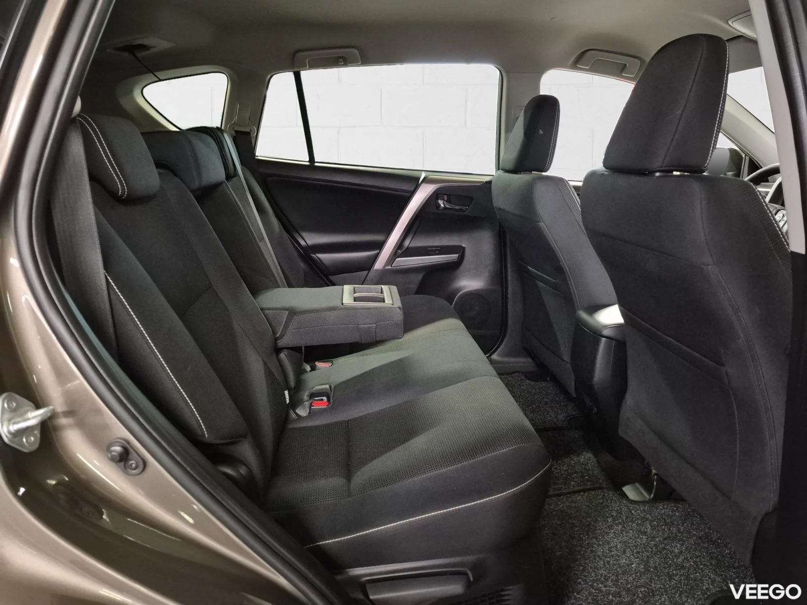 Toyota RAV4 Luxury 2.5 114kW