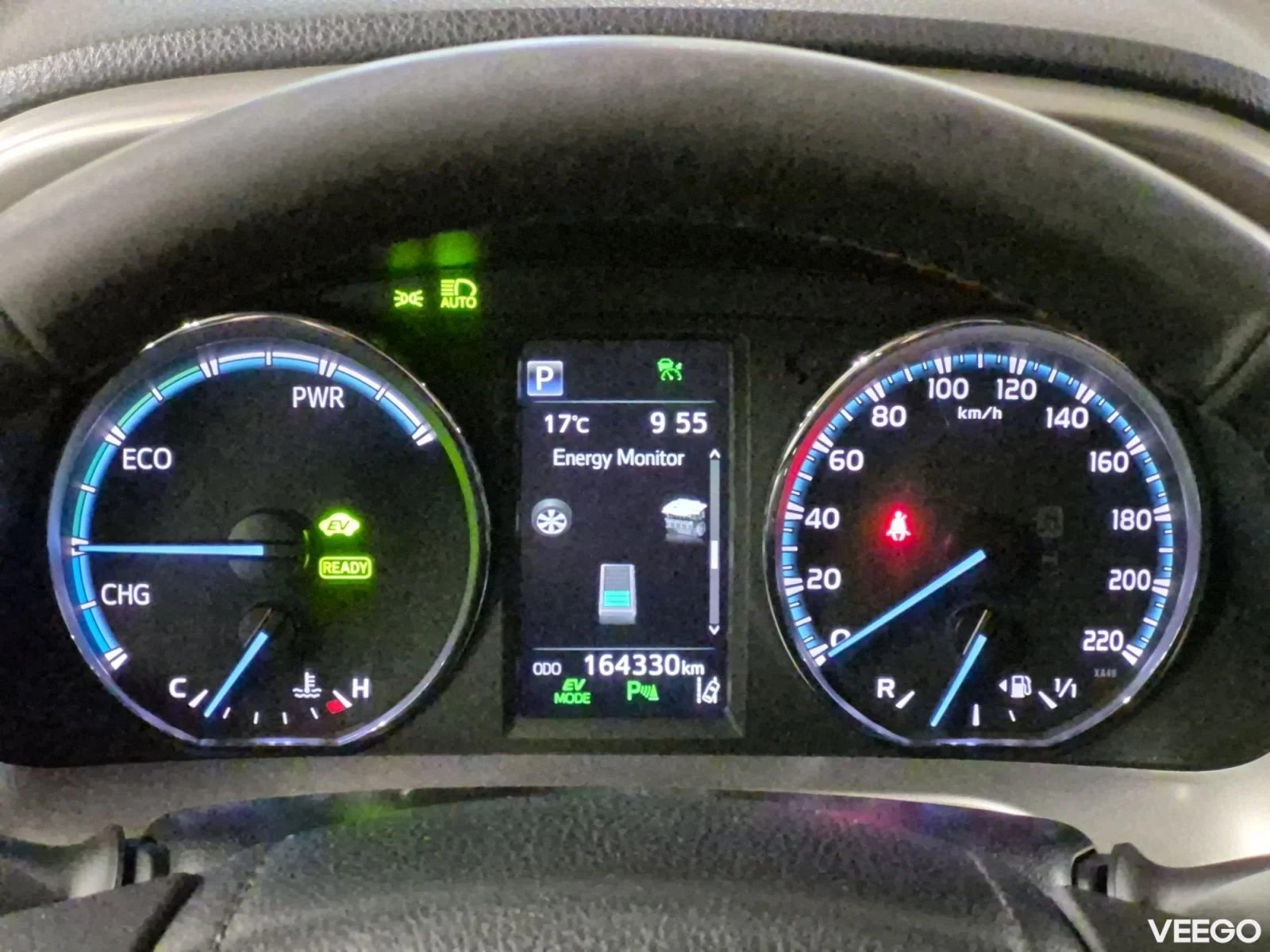 Toyota RAV4 Luxury 2.5 114kW
