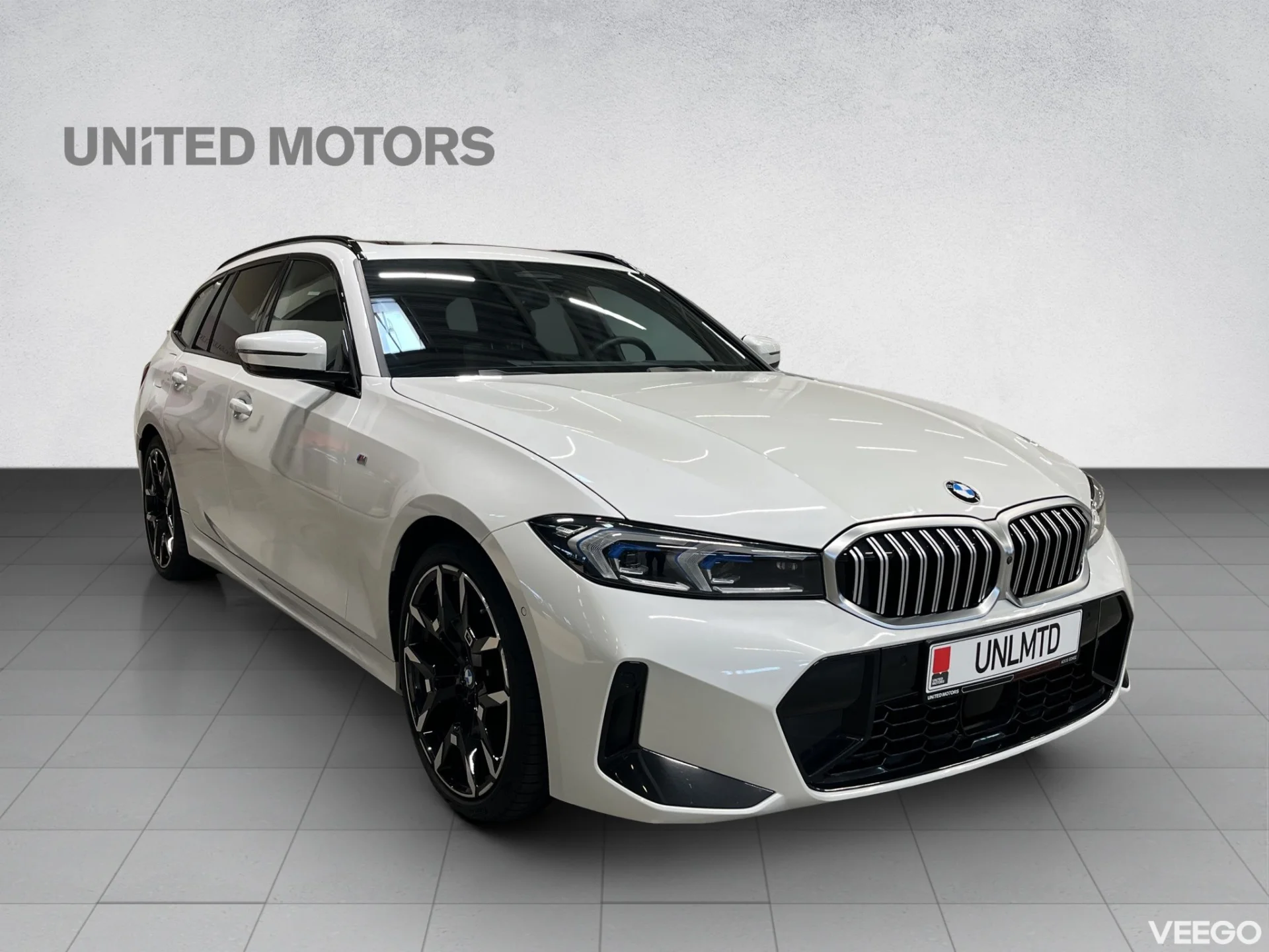 BMW 320 Touring M-Sportpakett LCi 2 140kW