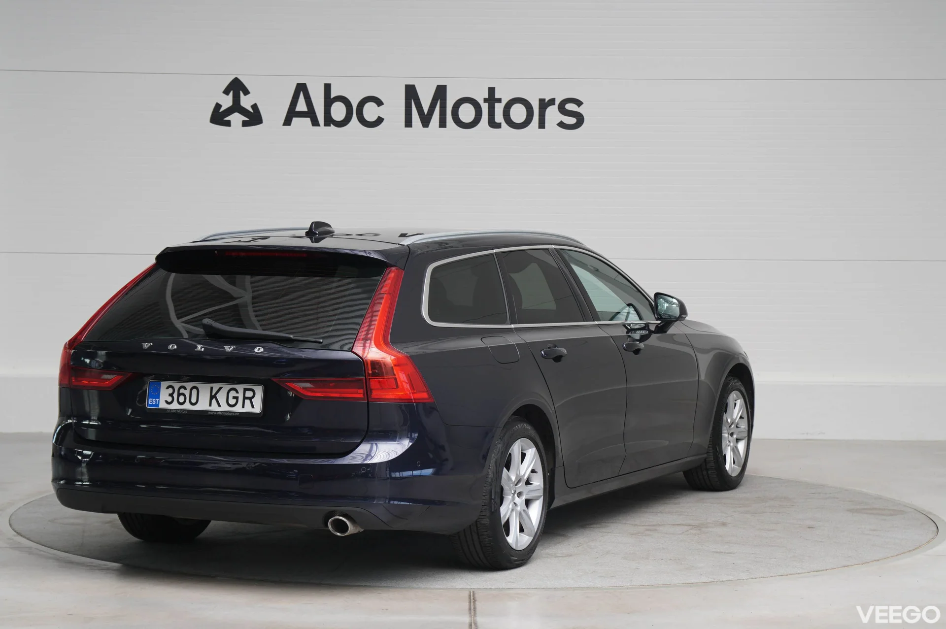 Volvo V90 Momentum 2 110kW
