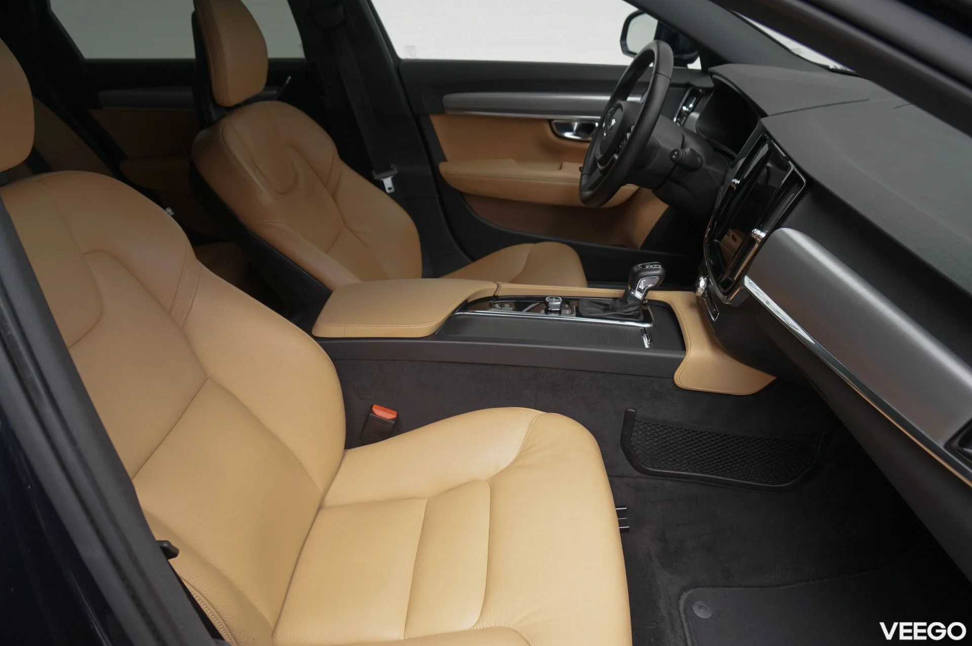 Volvo V90 Momentum 2 110kW