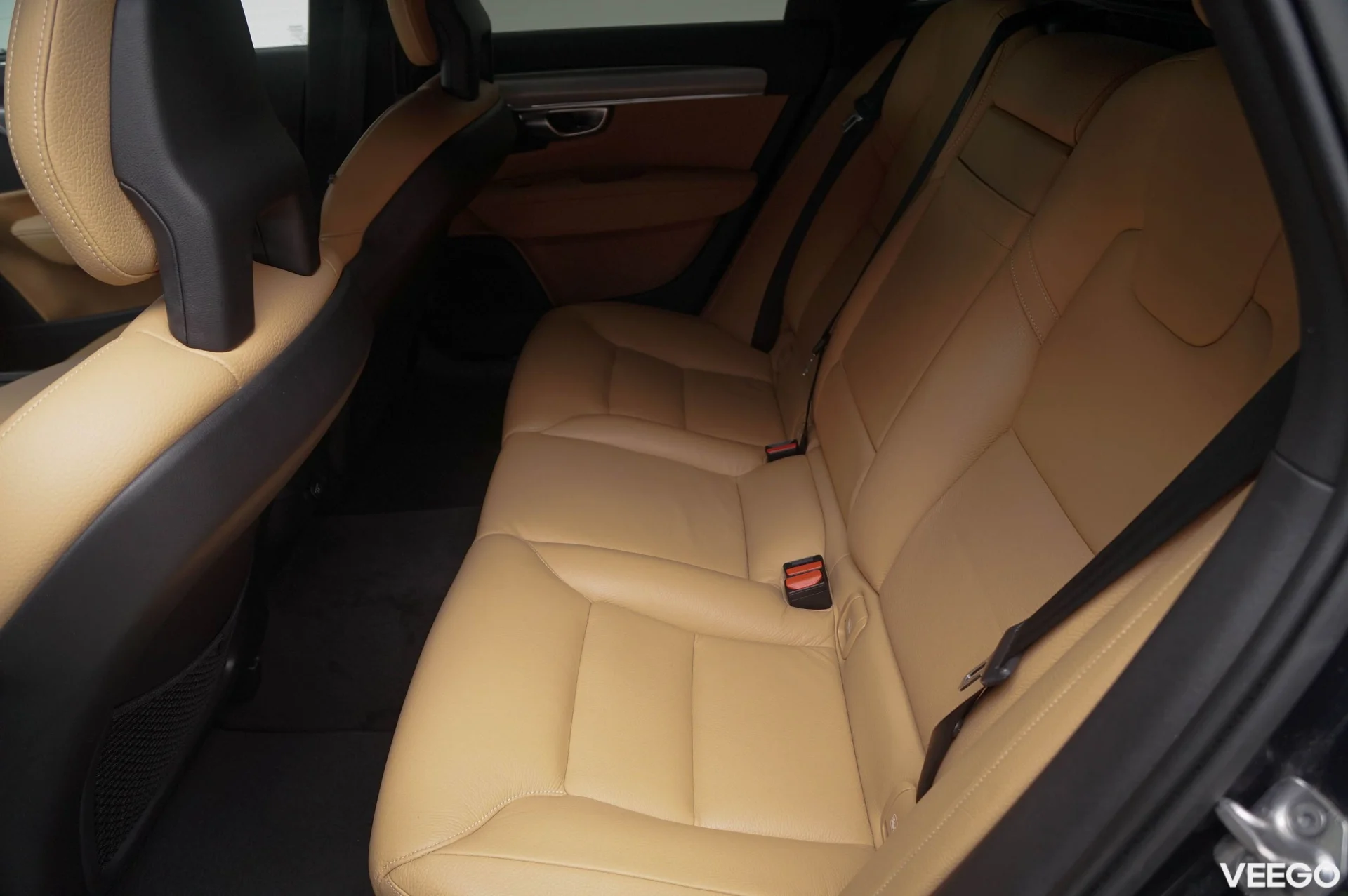Volvo V90 Momentum 2 110kW