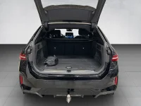 BMW 520 Touring M-Sportpakett 2 145kW thumbnail