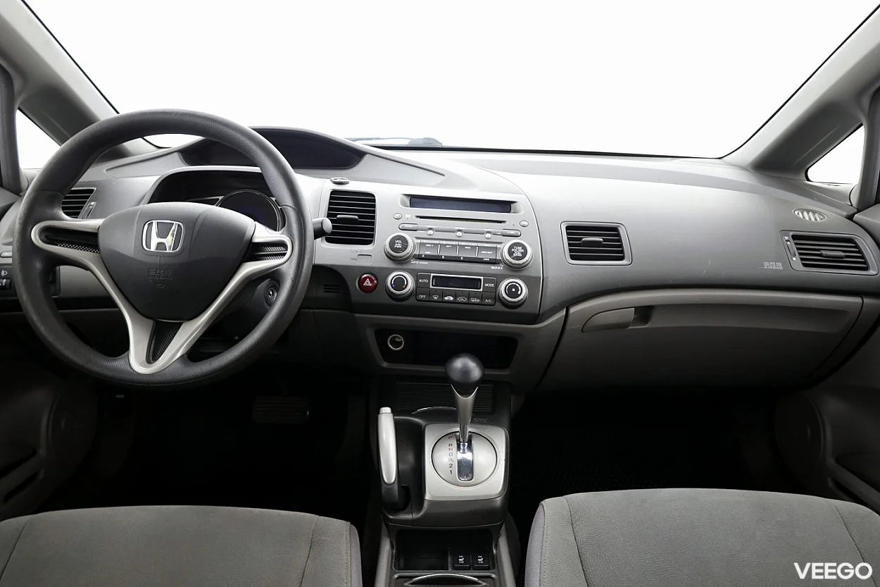 Honda Civic 1.8 104kW