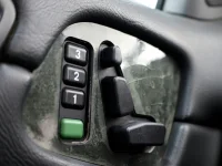 Mercedes-Benz CLK320 3.2 161kW thumbnail