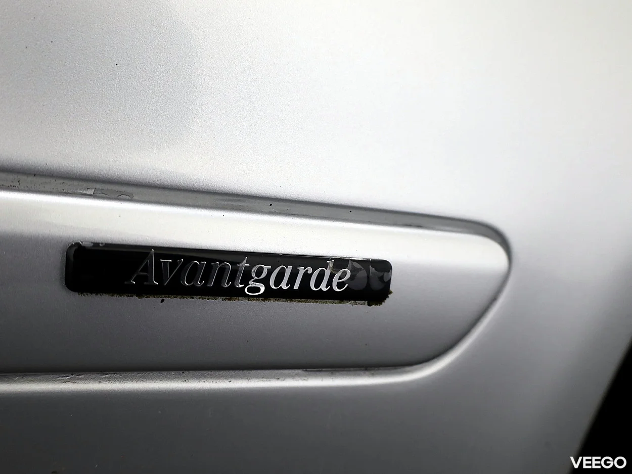 Mercedes-Benz CLK320 3.2 161kW