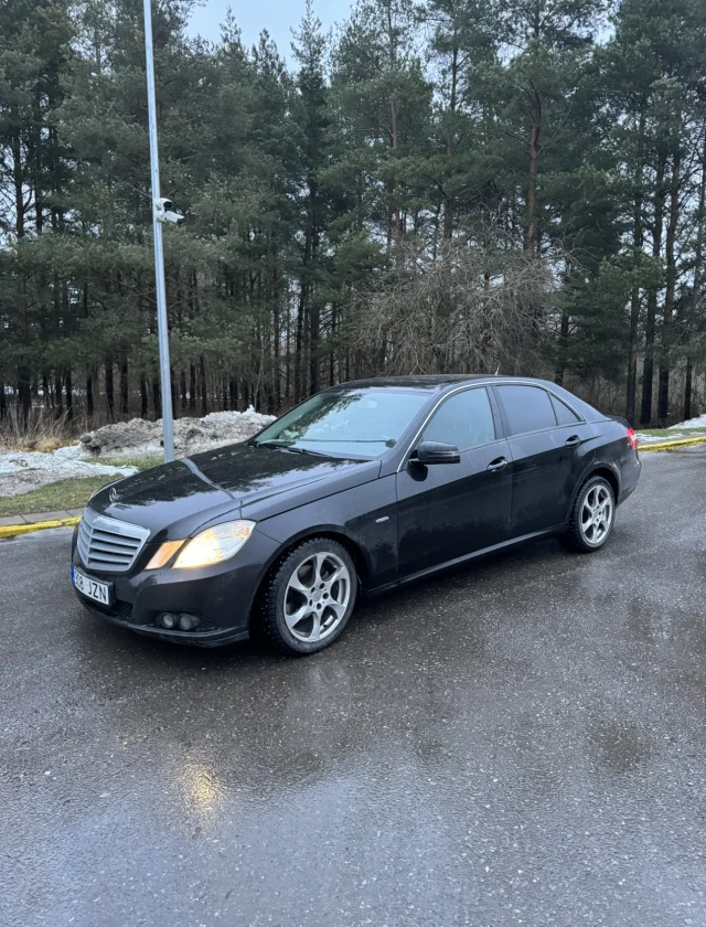 Image of Mercedes-Benz E200 2.1 100kW
