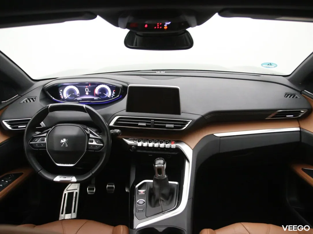 Peugeot 5008 1.2 96kW