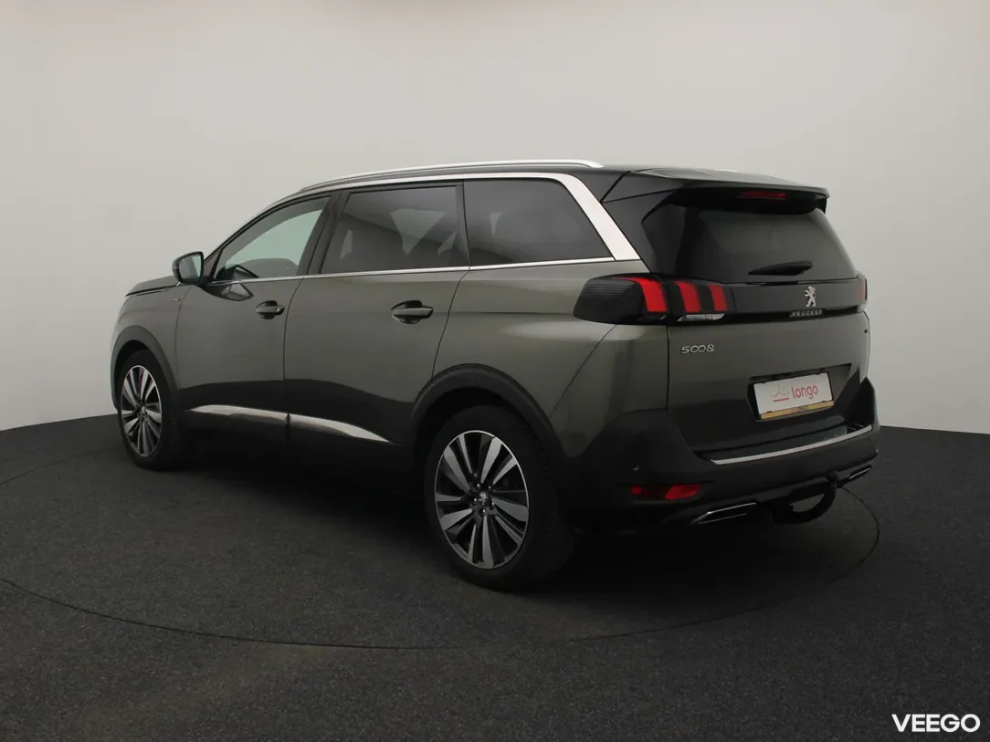 Peugeot 5008 1.2 96kW