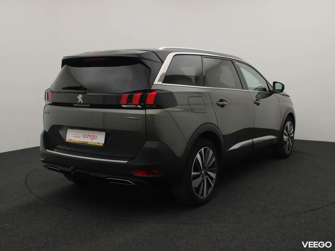 Peugeot 5008 1.2 96kW
