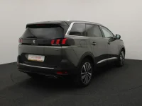 Peugeot 5008 1.2 96kW thumbnail