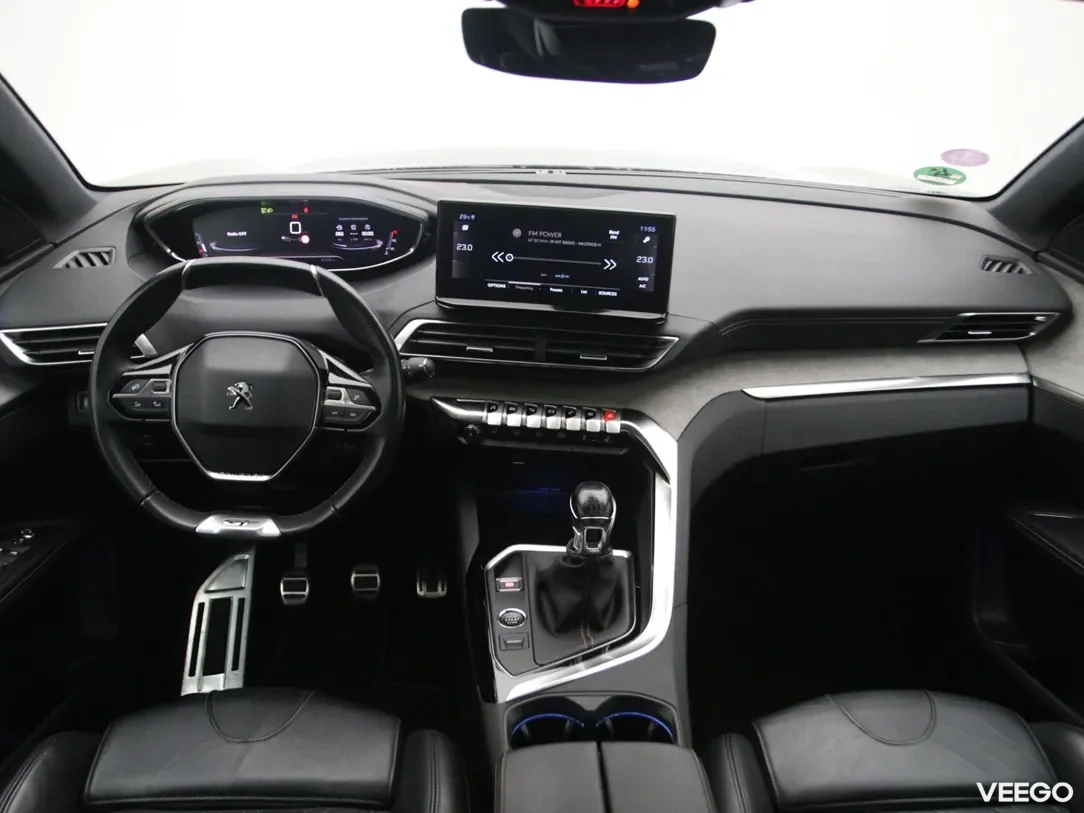 Peugeot 5008 1.2 96kW