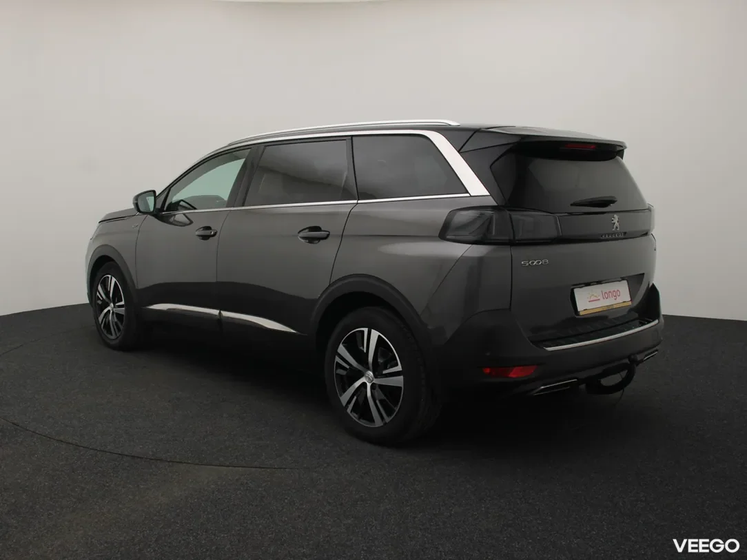 Peugeot 5008 1.2 96kW