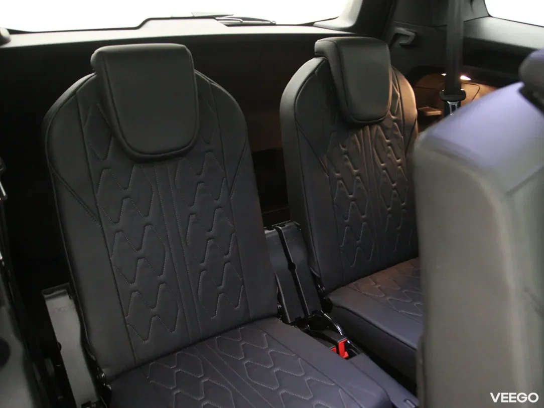 Peugeot 5008 1.2 96kW