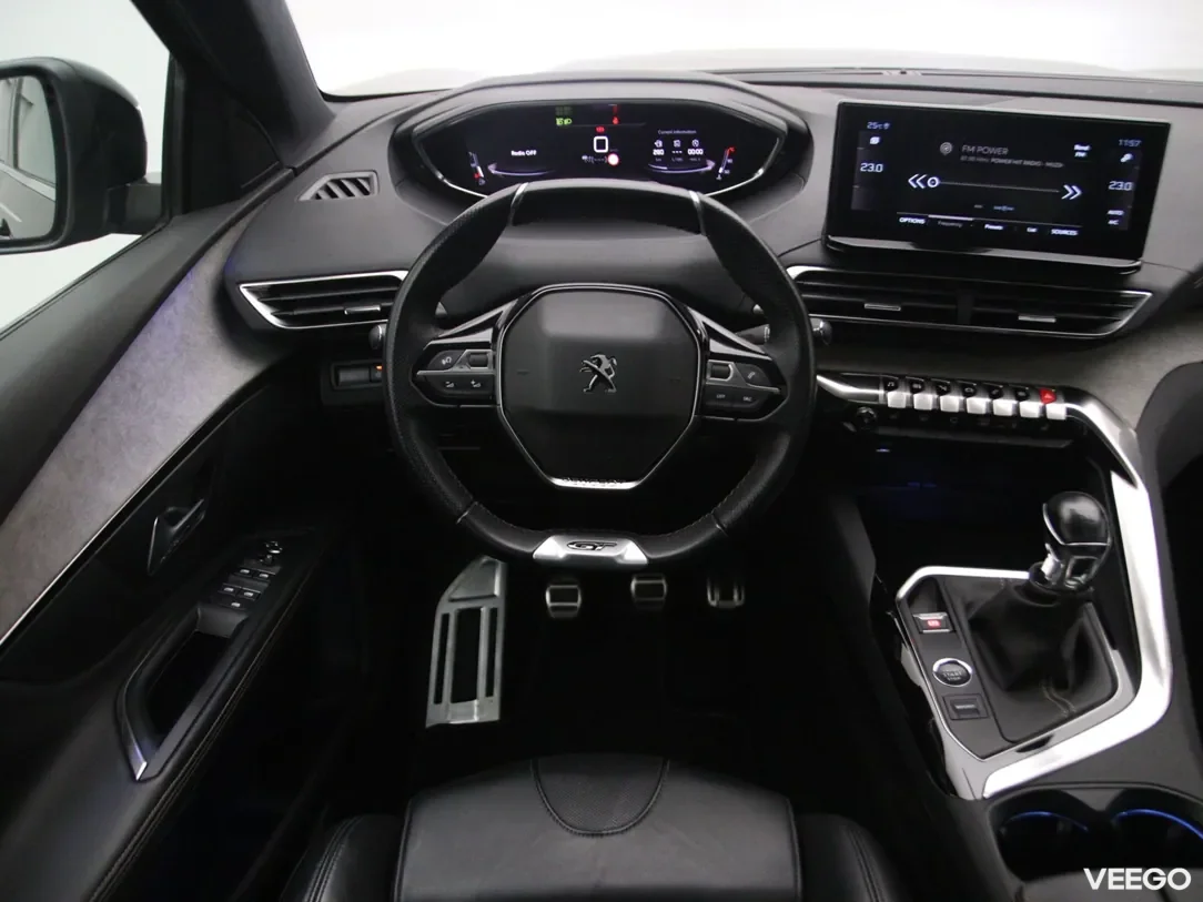 Peugeot 5008 1.2 96kW