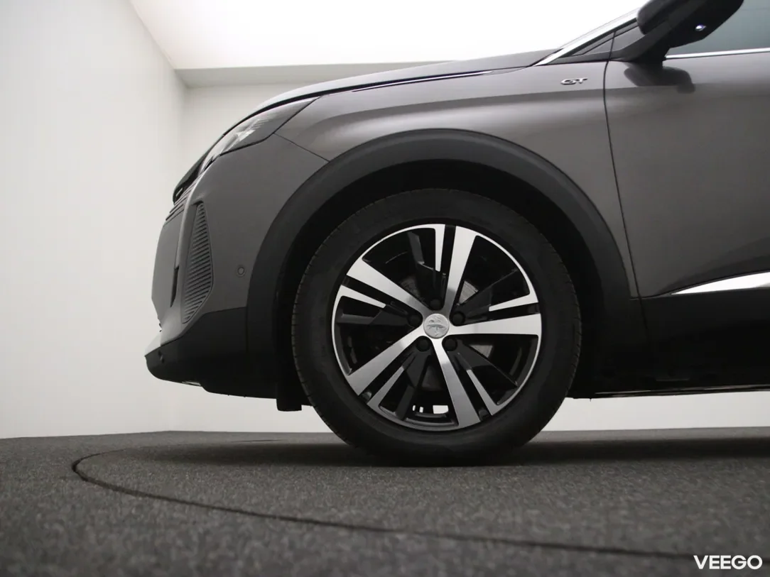 Peugeot 5008 1.2 96kW