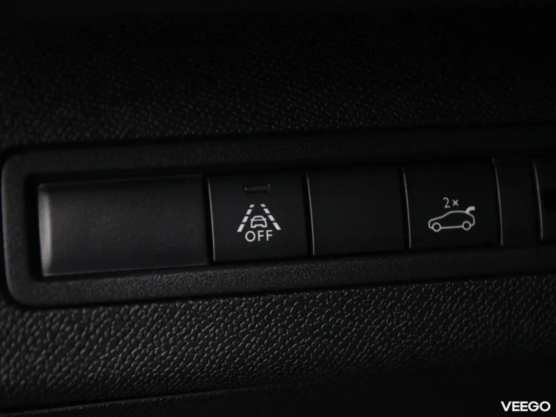 Peugeot 5008 1.2 96kW
