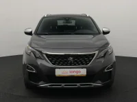 Peugeot 5008 2 130kW thumbnail