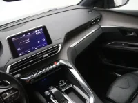 Peugeot 5008 2 130kW thumbnail