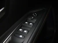 Peugeot 3008 2 130kW thumbnail