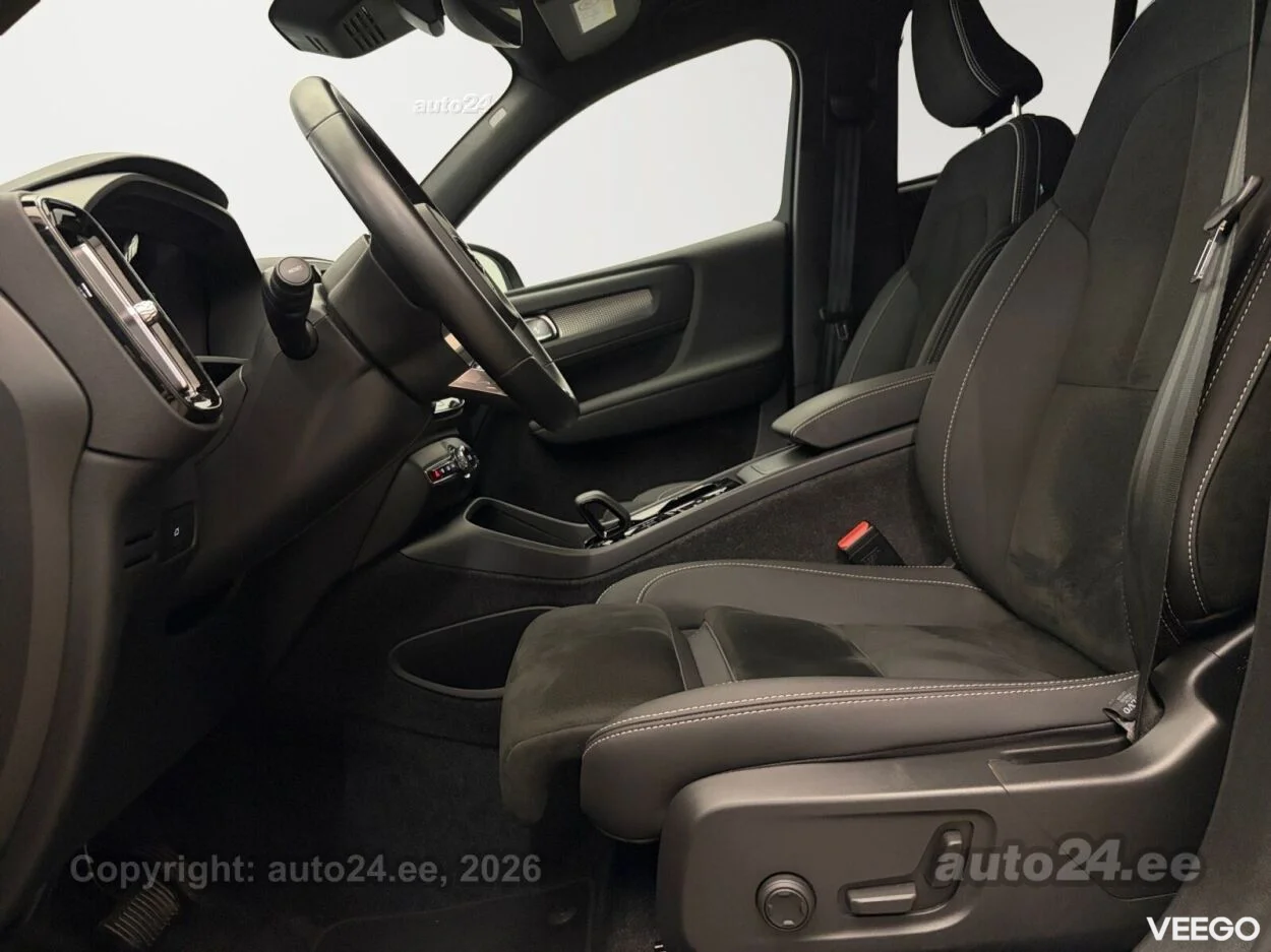 Volvo XC40 B3 H&K 2 120kW