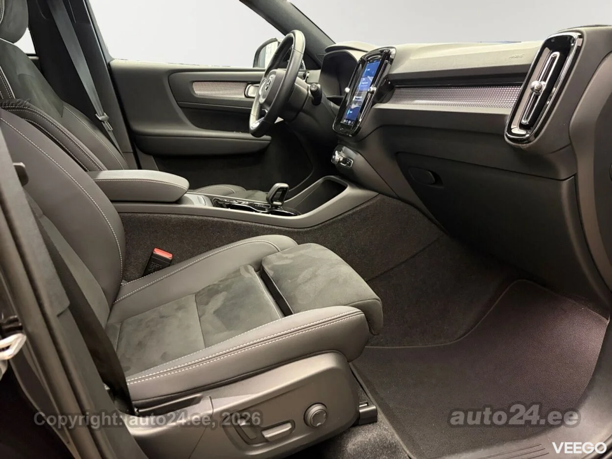 Volvo XC40 B3 H&K 2 120kW