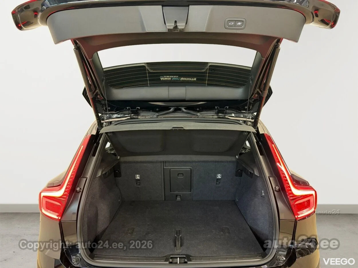 Volvo XC40 B3 H&K 2 120kW